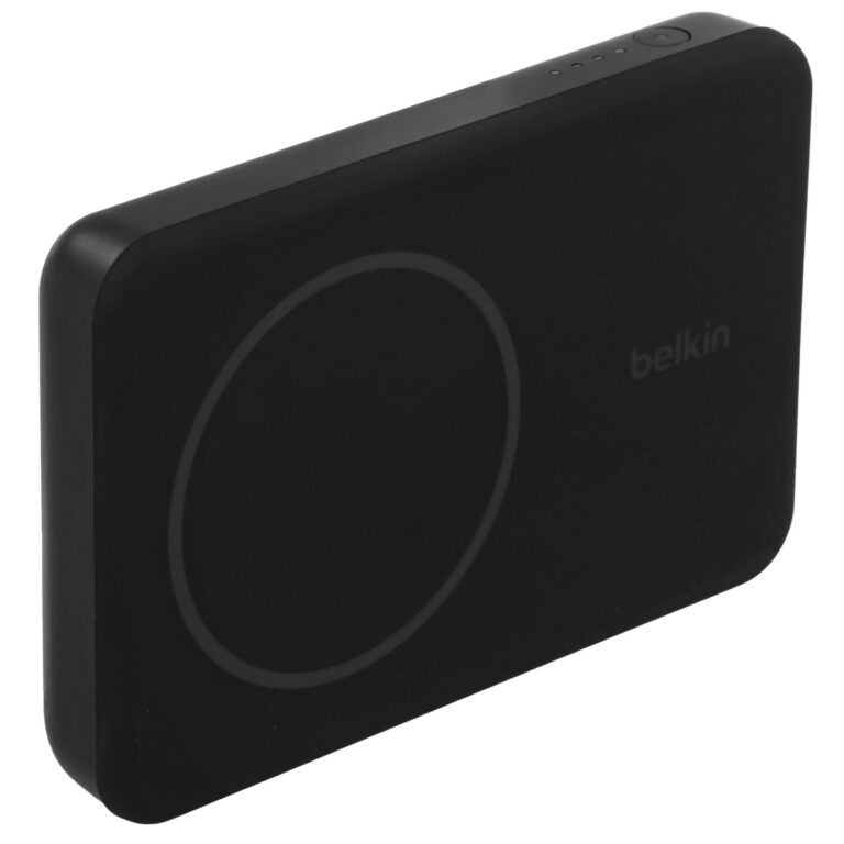 Портативный аккумулятор Belkin BoostCharge Magnetic черный